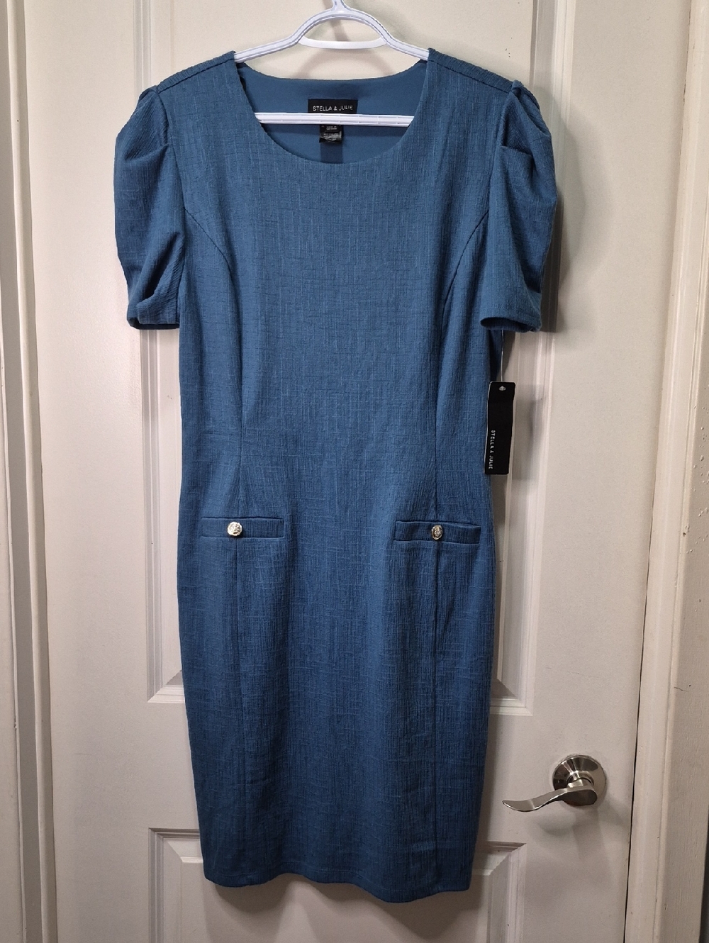Stella And Julie Blue Midi Dress with Puff‎ Sleeves